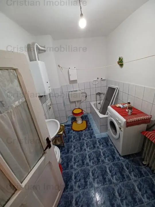 Casa din caramida, teren 180 mp, deschidere dubla, zona Piata Saraca - foto 8