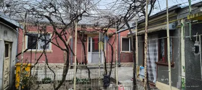 Chercea Casa doua corpuri cladire 5 cam  Teren=231 mp - foto 5