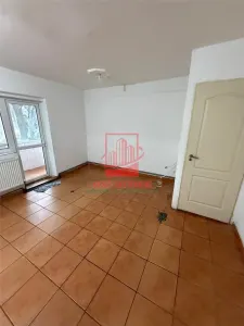 Apartament 2 camere D  SPATIU comercial Nicolina – CUG - foto 6