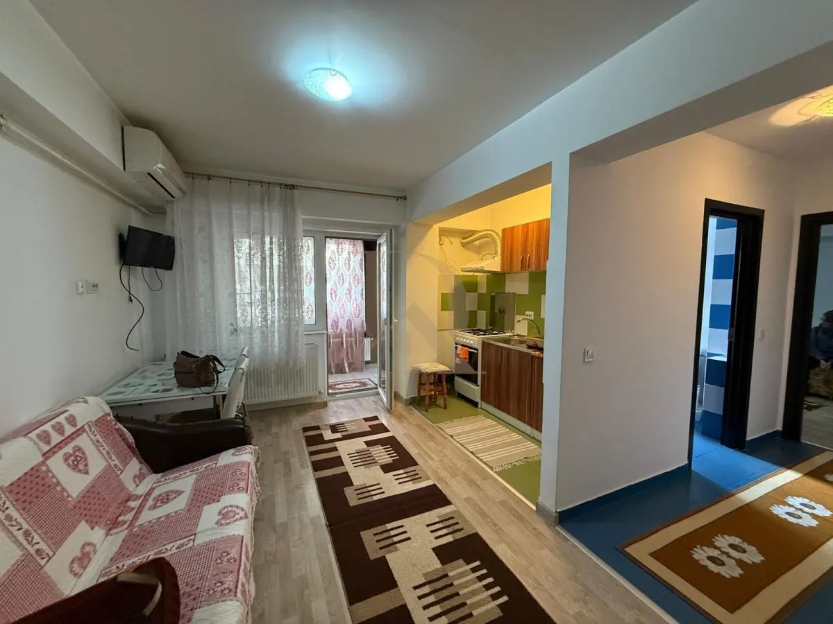 Pacurari - Alpha Bank , 2 camere ,etaj 1, loc de parcare - foto 1