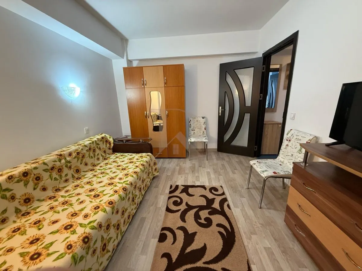 Pacurari - Alpha Bank , 2 camere ,etaj 1, loc de parcare - foto 8