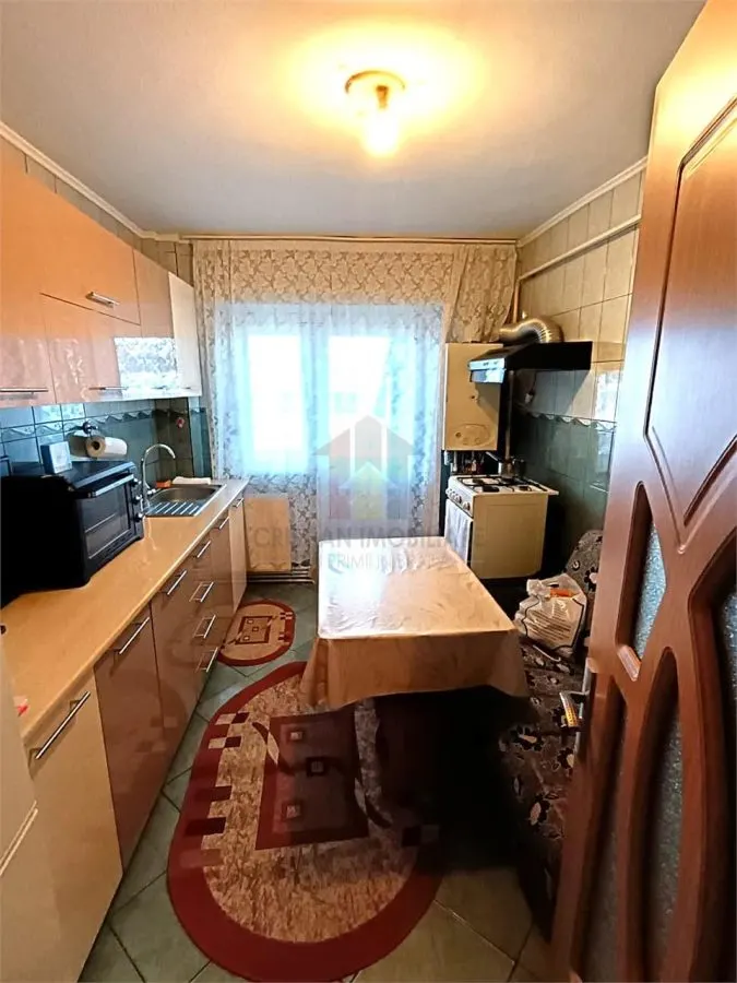 INTRETINUT! Ap 2 camere Decomandat etaj 4, zona Obor - foto 4