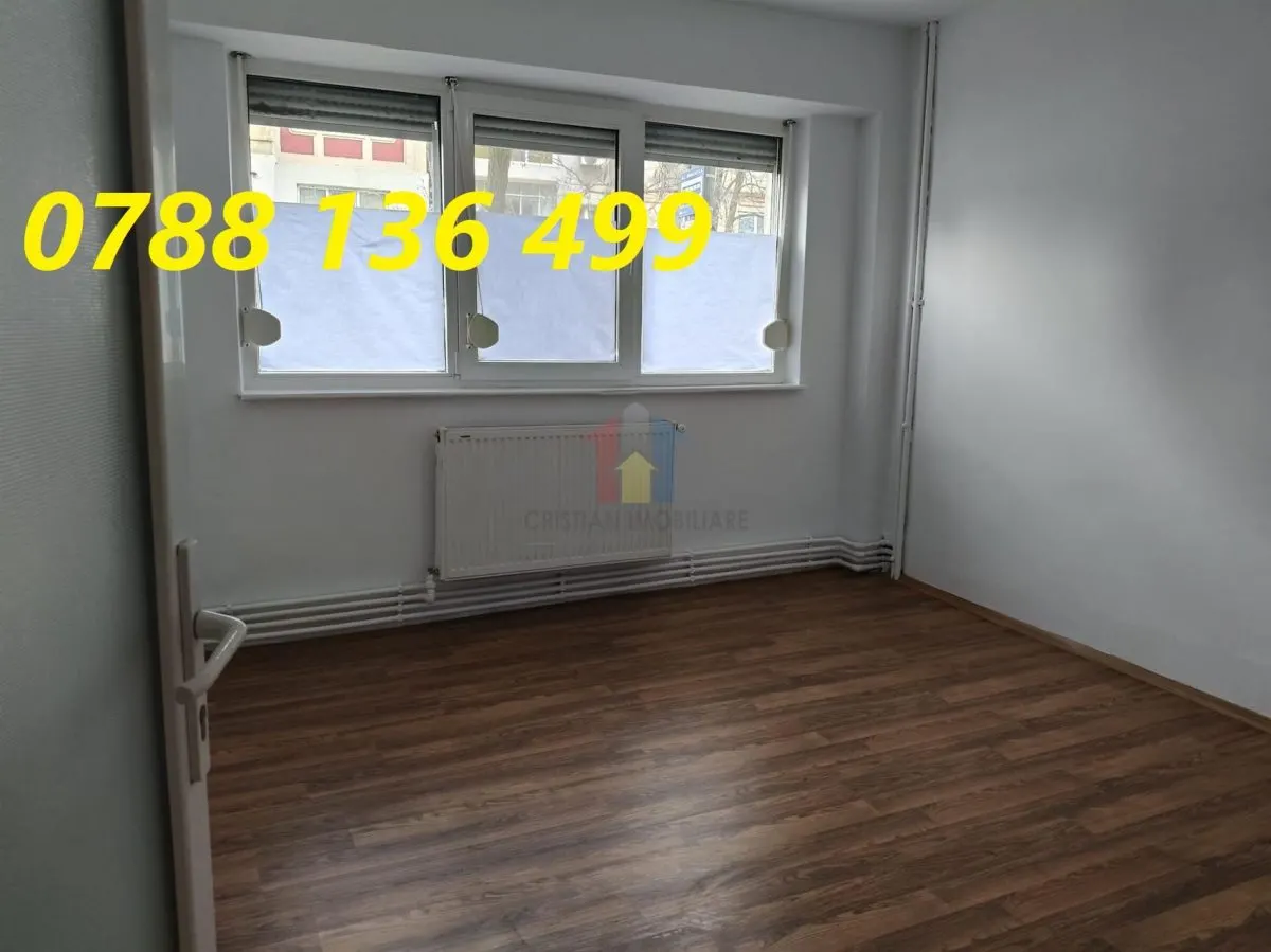Ap. 2 cam Vidin, conf 1, decomandat, renovat, Liber - foto 1