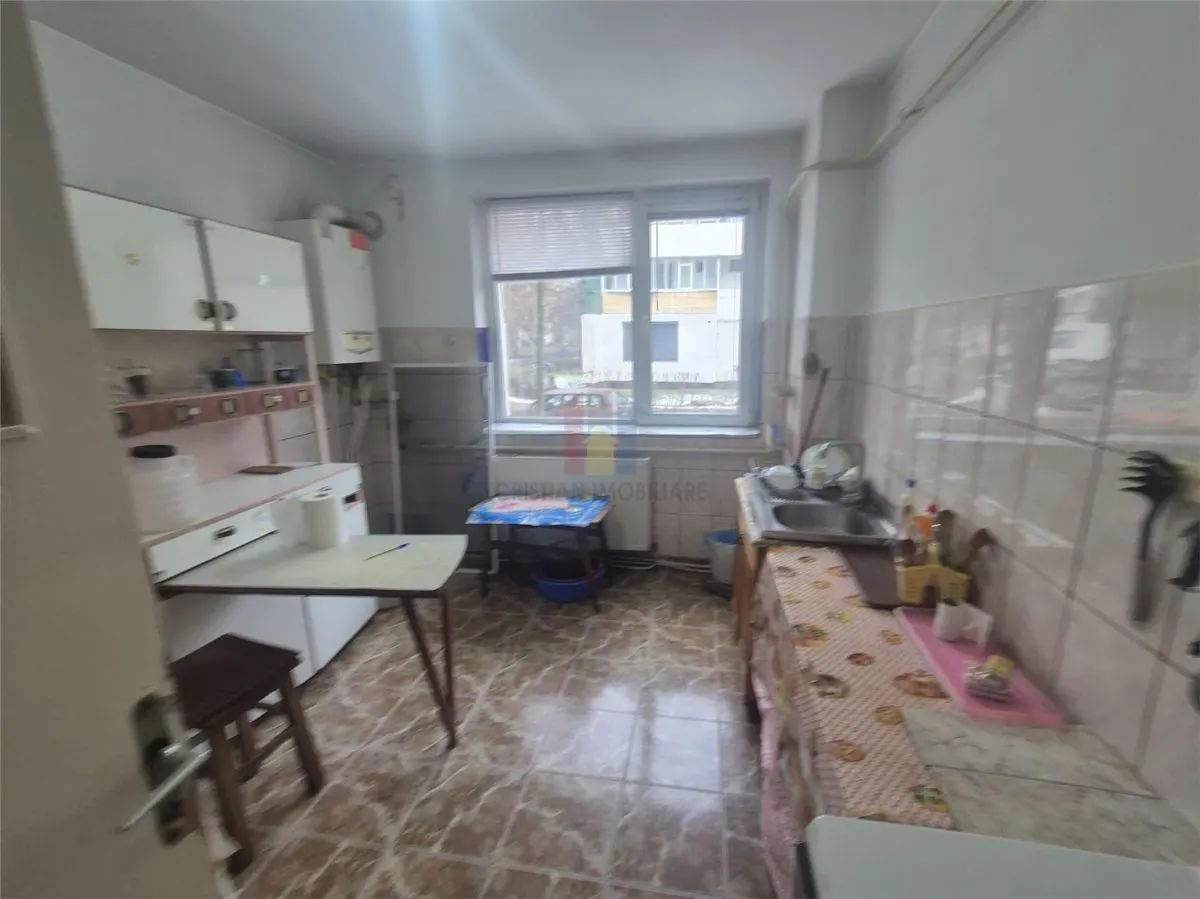 4 camere, Hipodrom, Parter+Balcon, Confort 1 - 81 mp, 2 gr sanitare - foto 6