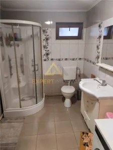 Casa Mocira 5 ari teren pret de apartament - Mocira