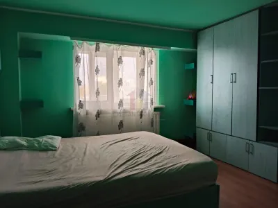Imens 103mp 3 cam decomandat bloc cu lift Buzaului - foto 6