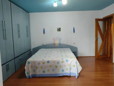 Apartament 3 camere, 103MP , decomandat, bloc cu lift, Buzaului - foto 4