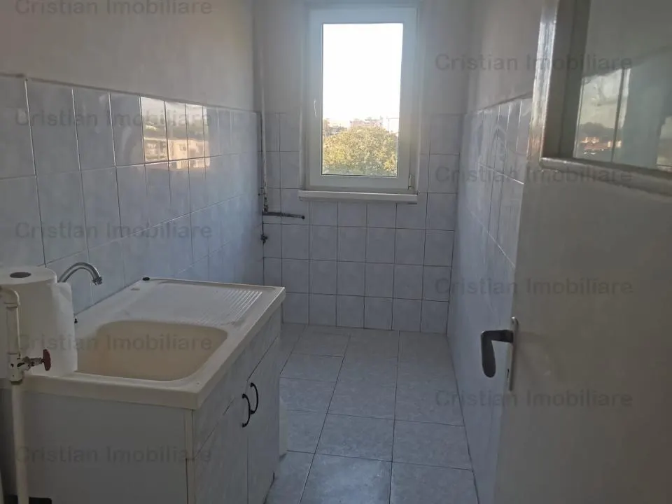 LIBER  apartament 2 cam BUN zona Viziru 2, Posibilitate in 2 transe cu termen 1 an - foto 6