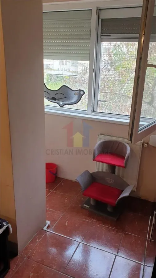 3 camere etaj 1, 2 balcoane, Mobilat si Utilat, decomandat, H.Botev - Republicii - foto 11