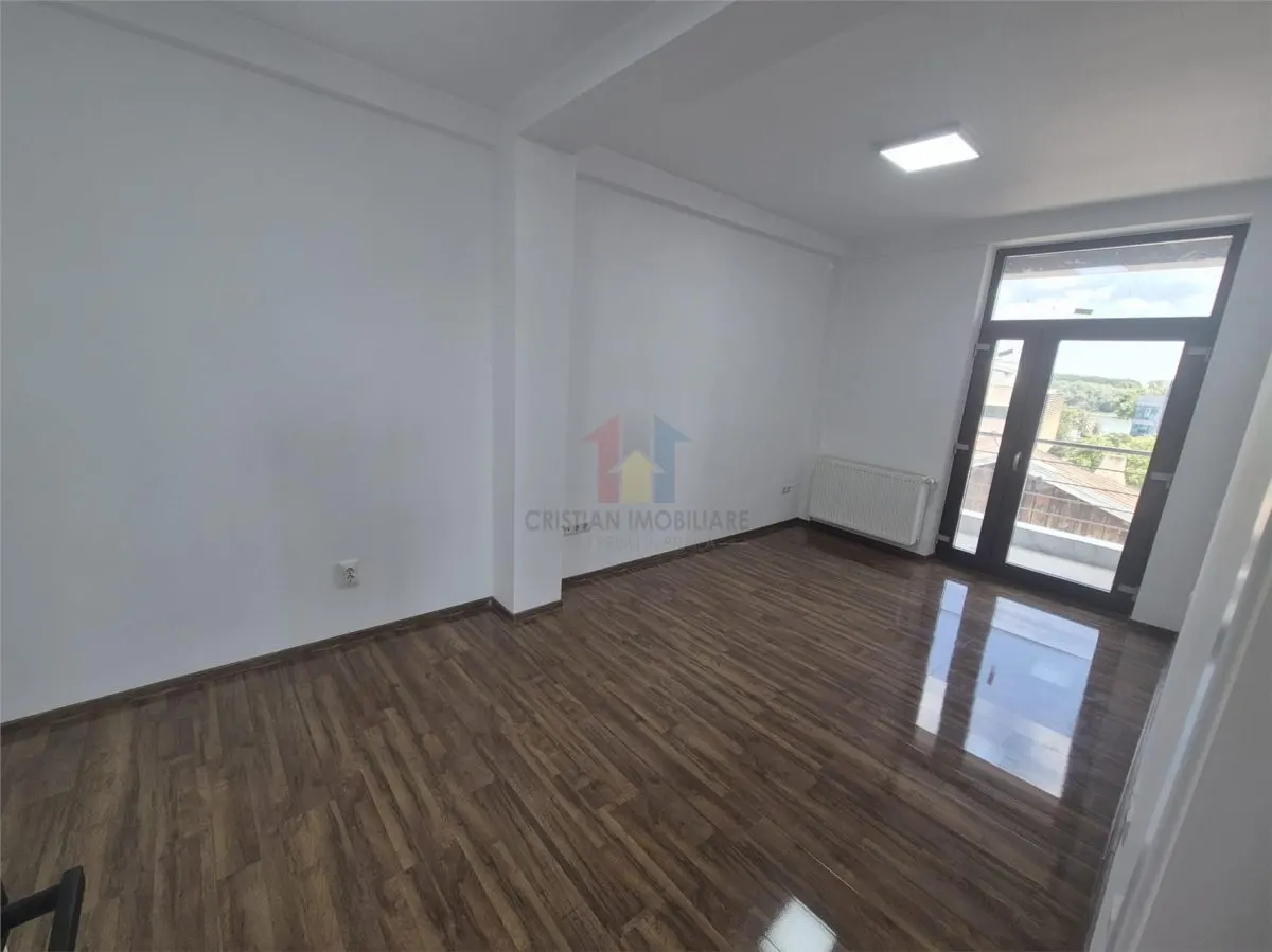 VEZI VIDEO! Bloc Nou 2024 ULTRACENTRAL 2 camere+terasa 76 mp - foto 3