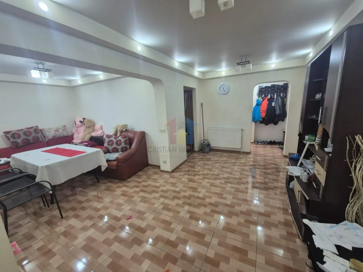 3 camere parter, balcon 27 mp, confort 1 decomandat, Obor - foto 5