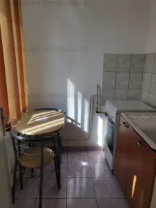 Inchiriere Garsoniera Confort 1 Mobilata etaj intermediar Viziru 3 Caporal Musat- bloc mixt - foto 4