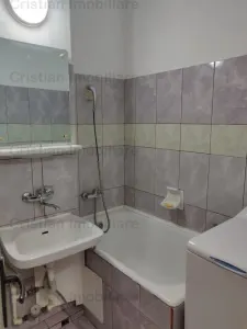 Inchiriere Garsoniera Confort 1 Mobilata etaj intermediar Viziru 3 Caporal Musat- bloc mixt - foto 5