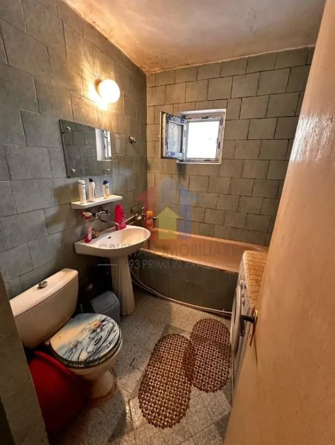 Apartament 3 camere zona Progresu ETAJ 3 - foto 6