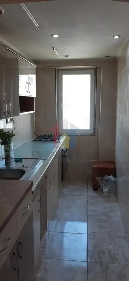 Superb Apartament 2 cam conf 2 Viziru 3 ,39 mp Liber - foto 4