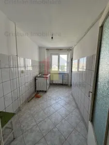 3 camere, Decomandat, etaj intermediar in bloc cu lift, Viziru 3 - foto 7