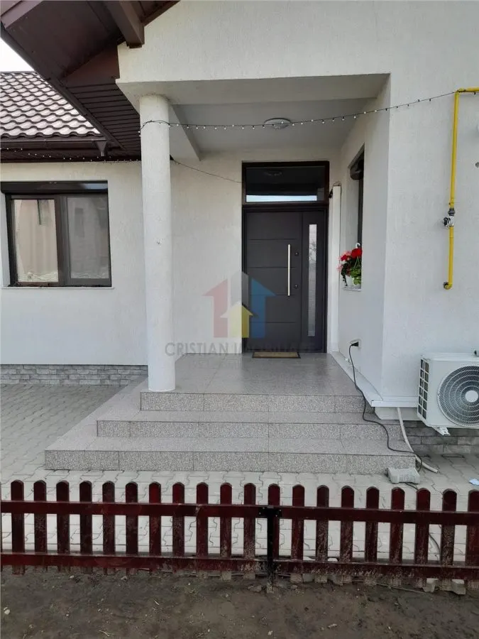 Vila P+M constructie 2020, pretabila doua famiili, Cazasu - foto 3