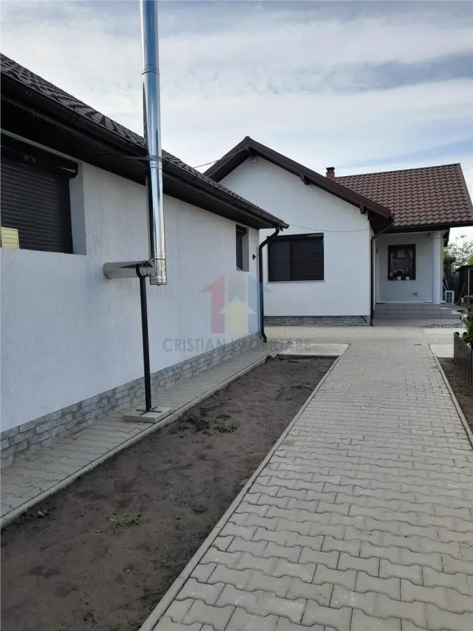Vila P+M constructie 2020, pretabila doua famiili, Cazasu - foto 7