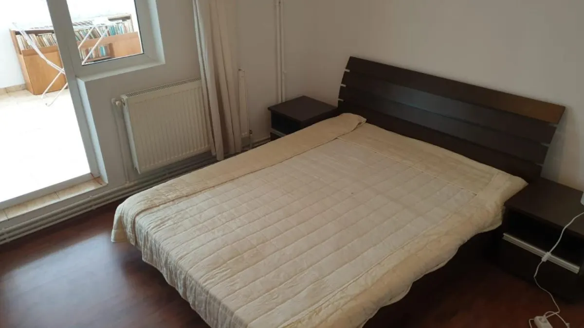 Ultracentral Calarasi Spatios 4 camere Confort 1 decomandat 91 mp, - foto 9