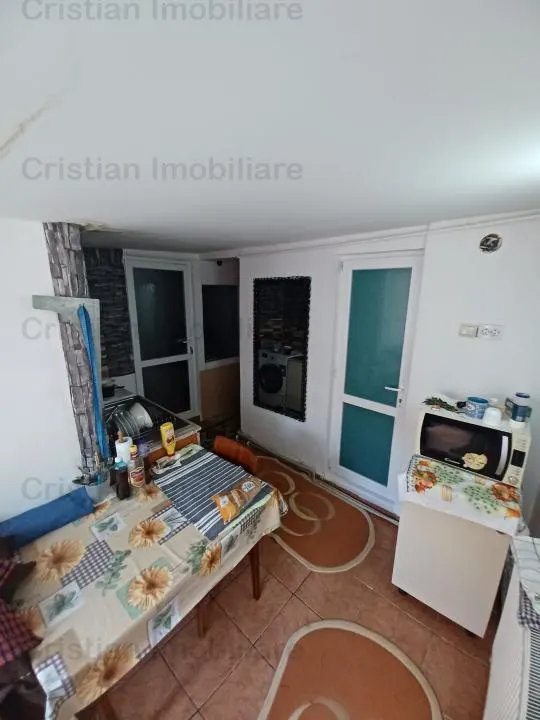 Centru- 3 camere 72mp utili  TOATE UTILITATILE - foto 8