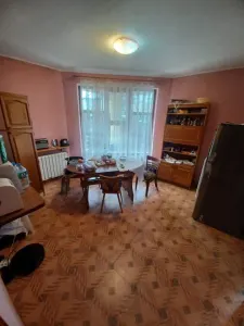VILA(P+1), zona Centru-Vechi, Caramida, MERITA VAZUTA! - foto 5