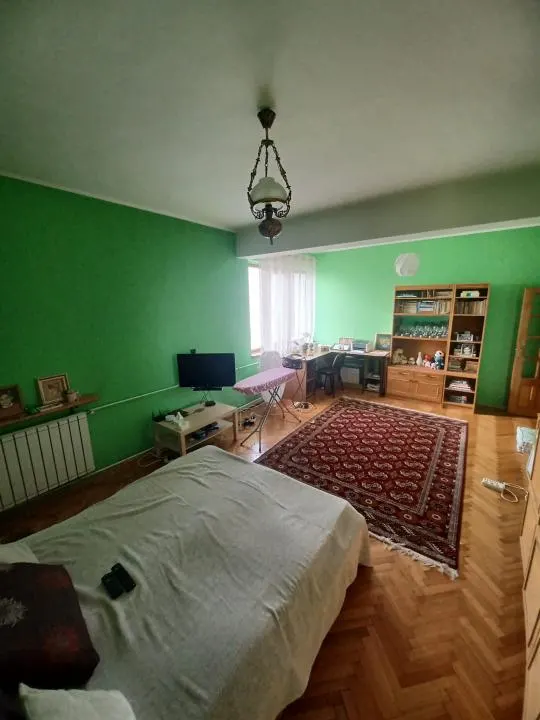 VILA P+1 Centru-Vechi 272mp utili Caramida MERITA VAZUTA! - foto 10