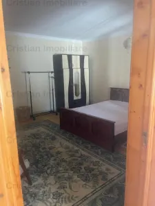 ULTRACENTRALA Casa 3 camere, toate utilitatile, teren 200 mp - foto 3