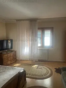 ULTRACENTRALA Casa 3 camere, toate utilitatile, teren 200 mp - foto 5