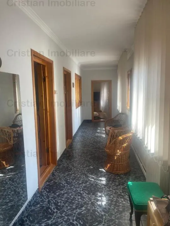 ULTRACENTRALA Casa 3 camere, toate utilitatile, teren 200 mp - foto 6