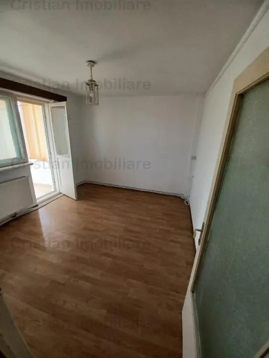 Ap. 2 camere, etaj 3, 2 balcoane, Confort 1 - 55 mp,  Calea Galati - foto 2