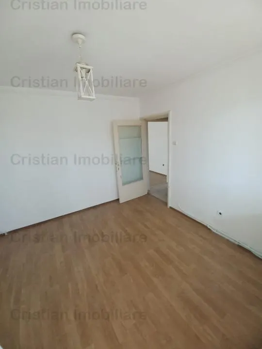 Ap. 2 camere, etaj 3, 2 balcoane, Confort 1 - 55 mp,  Calea Galati - foto 9