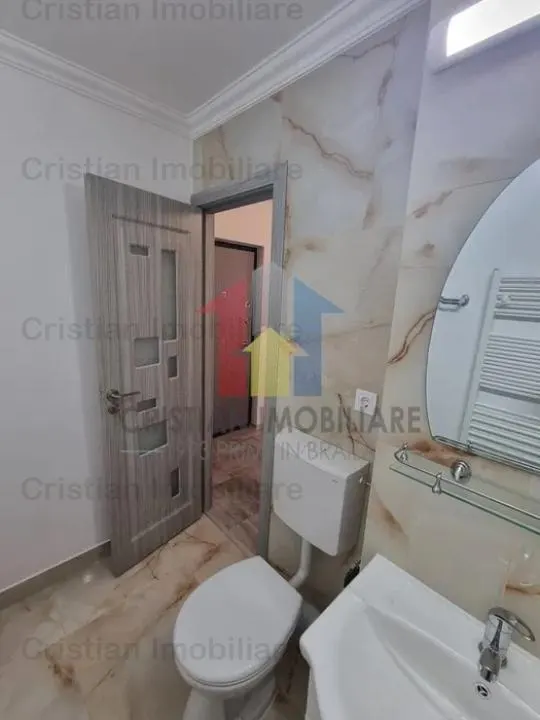 Ap 1 cam zona Buzaului , SPATIOS Totul Nou!!! - foto 4