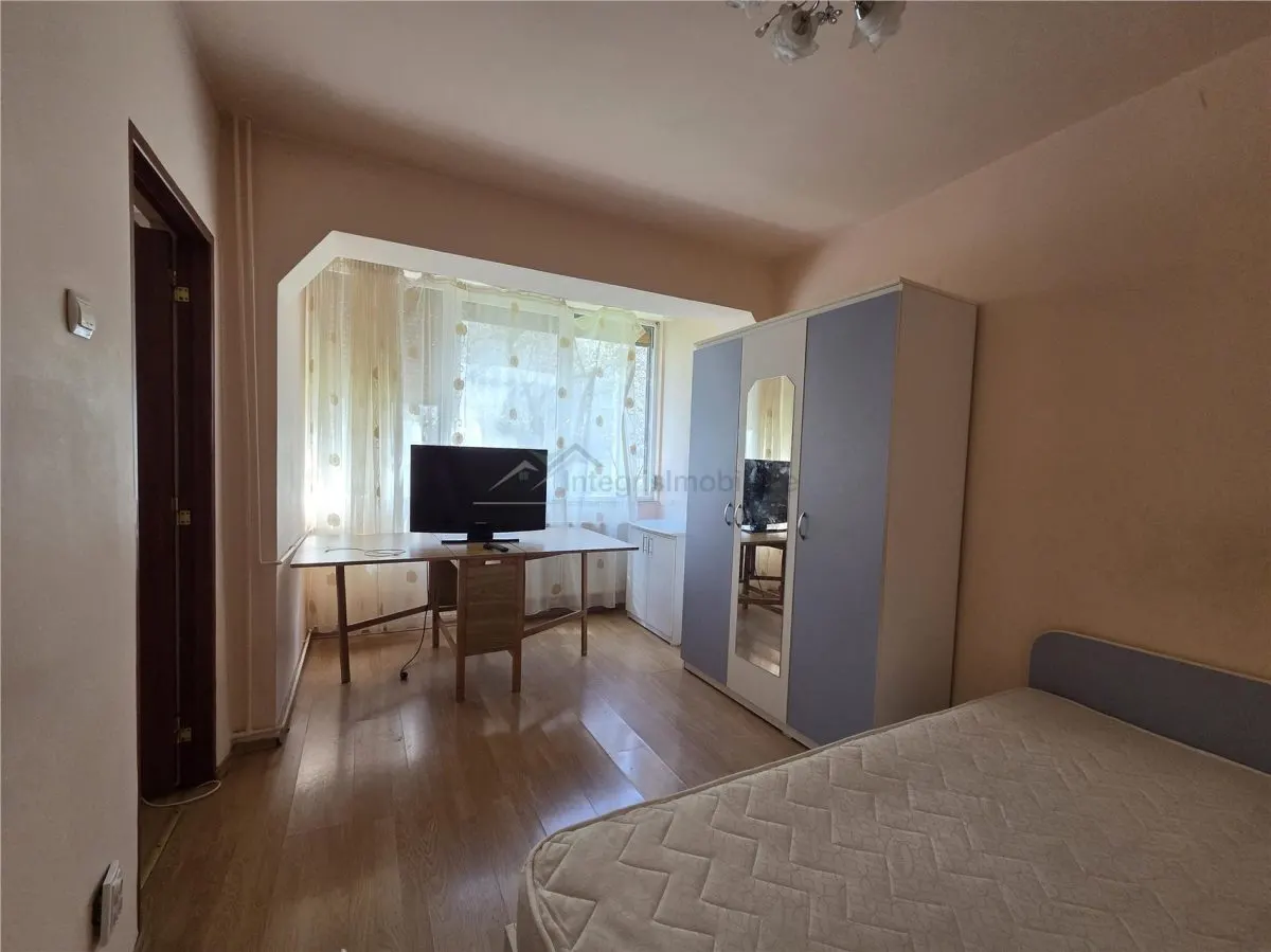 Apartament 2 camere,parter,Borsecului,zona Velenta,Oradea - foto 5