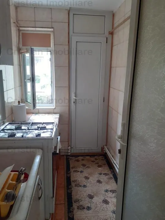 Etaj 1,   Ap. 3 camere MOBILAT SI UTILAT,  Viziru 1 - foto 5