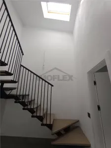 Apartament cu 3 camere de tip Penthouse, zona ultra centrala din Giroc - foto 9