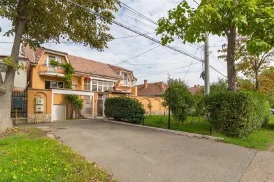 Vila S+P+M cu 3 dormitoare, Oradea, Cartier Iosia - foto 18