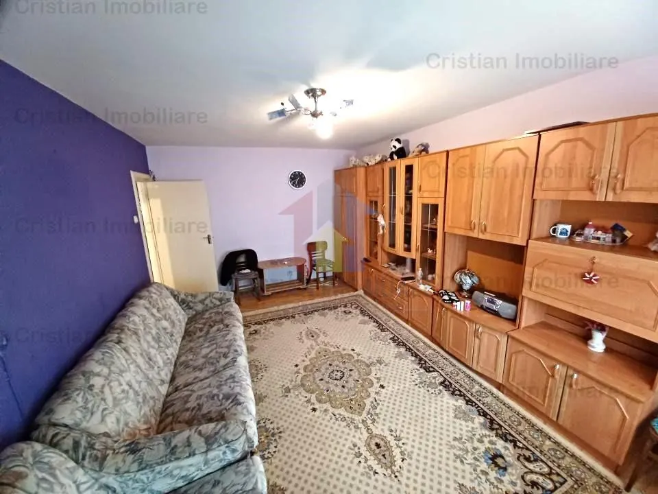 70mp Buzaului 3 cam confort 1 Decomandat etaj 3, 2 bai - foto 4