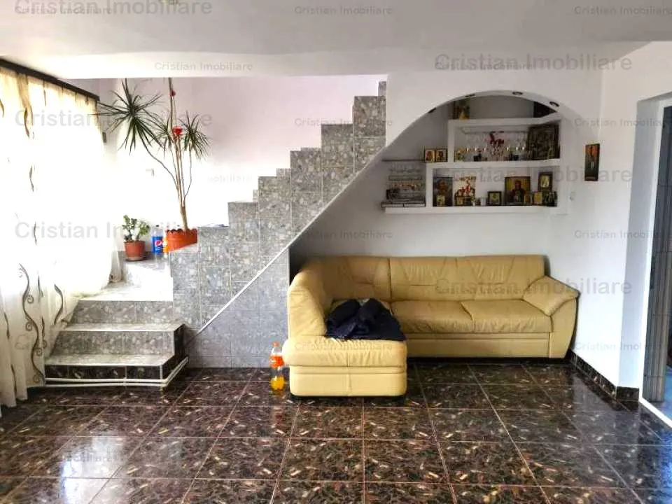 Vila P+1, Lacu Dulce, strada principala, 97mp construiti Mobilata - Utilata - foto 1