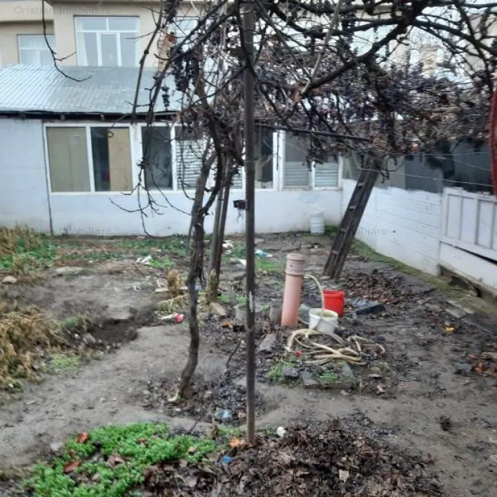 Teren 280mp +Casa batraneasca zona Dorobanti - C.Galati - foto 3