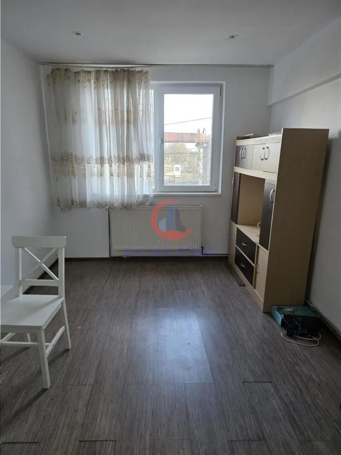 Investiție sigura , 2 garsoniere independente ,Etaj 1  lângă Bega Bujorilor - foto 4