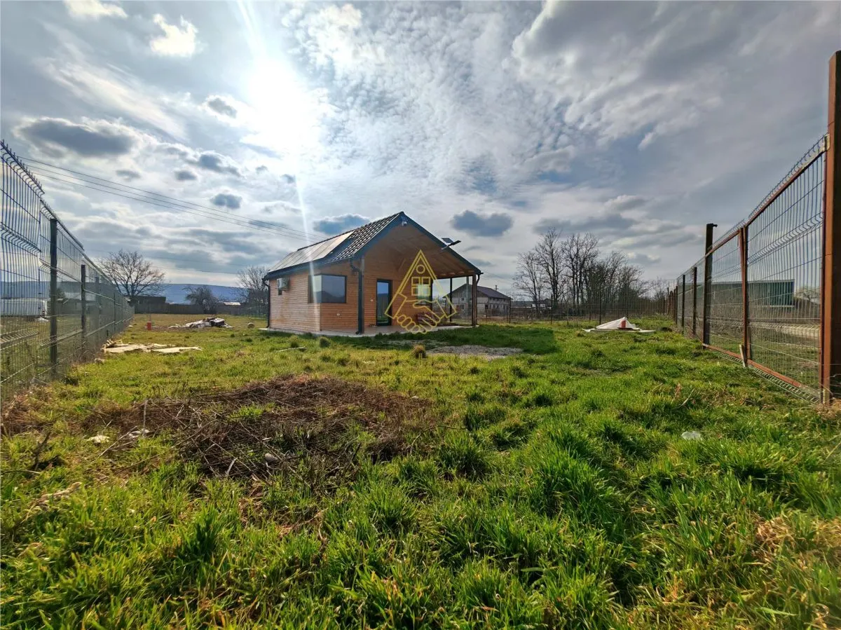 Teren 1165 mp + Cabana de vanzare in Garleni – aproape de natura - foto 2