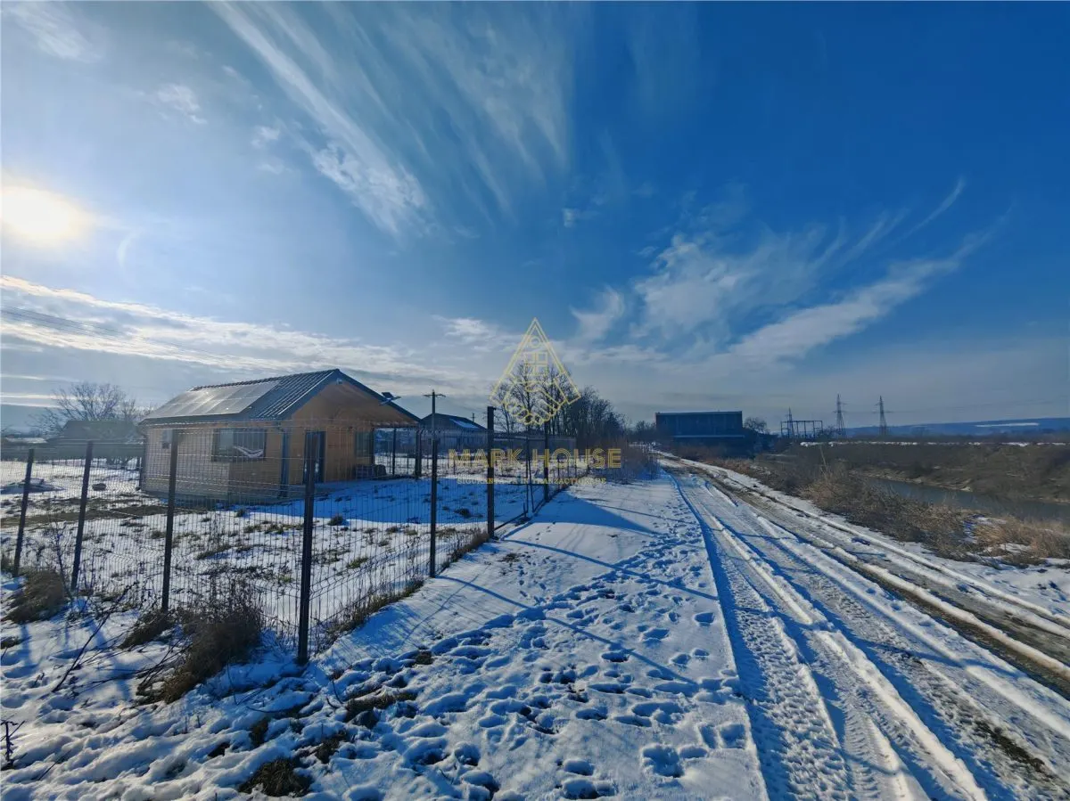 Teren 1165 mp + Cabana de vanzare in Garleni – aproape de natura - foto 24