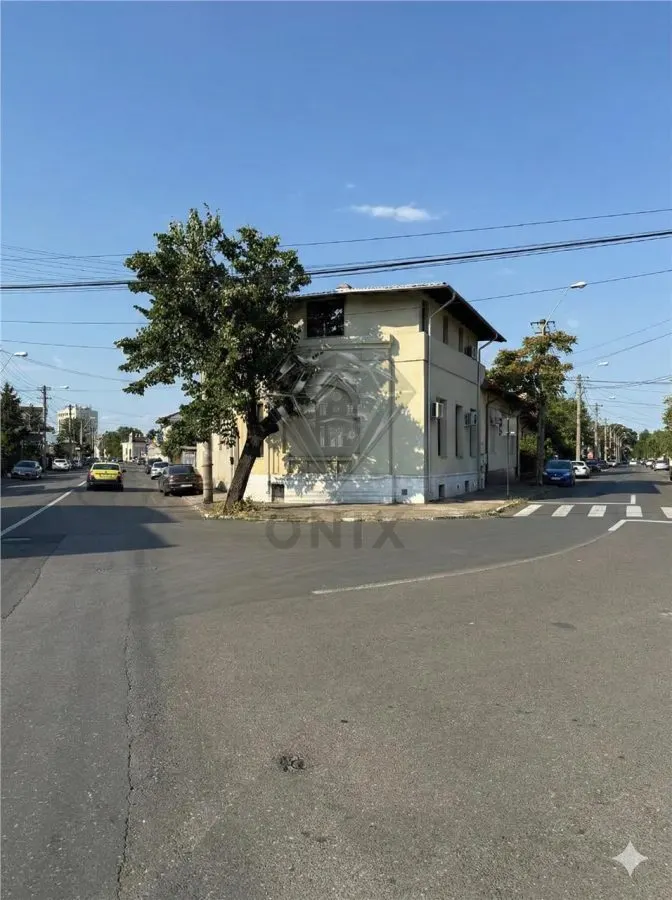 Cladire S+D+P ultracentral Ploiesti, 197 mp utili, ideala investitie sau sediu firma - foto 1