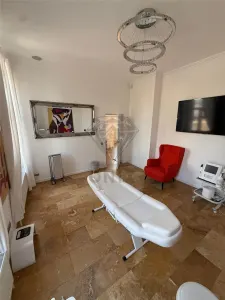 Cladire S+D+P ultracentral Ploiesti, 197 mp utili, ideala investitie sau sediu firma - foto 3