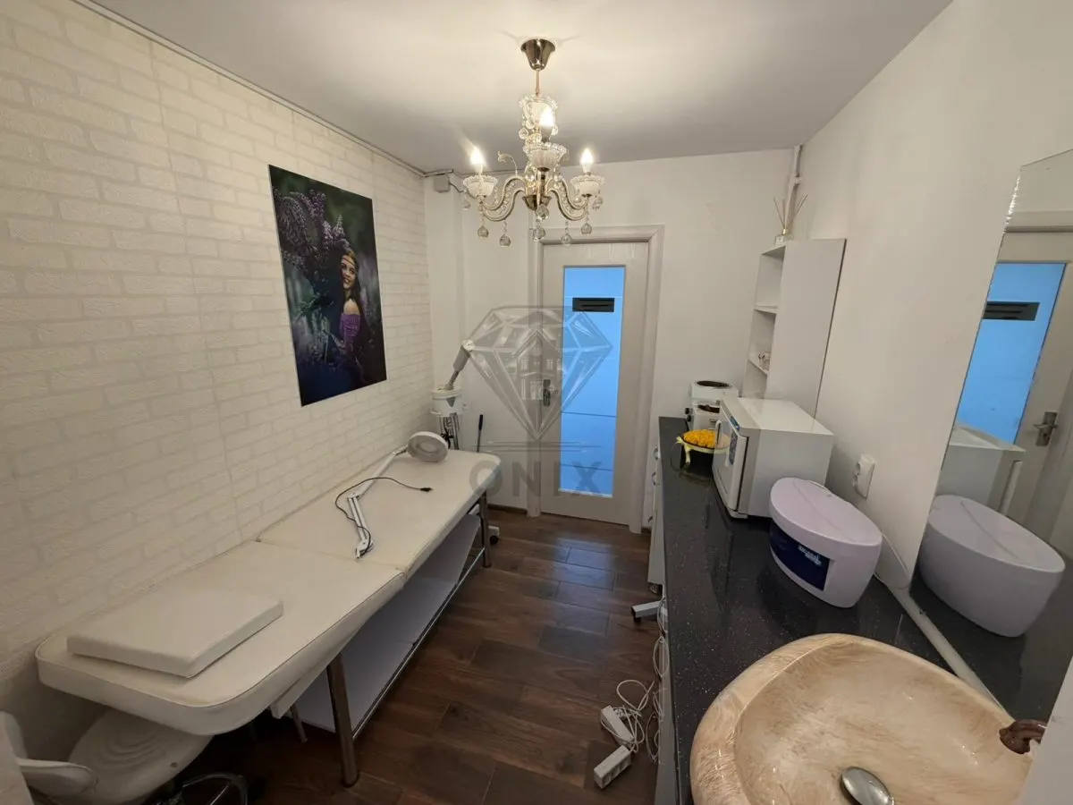 Spatiu comercial pentru salon beauty la cheie Ploiesti parter bloc - foto 2