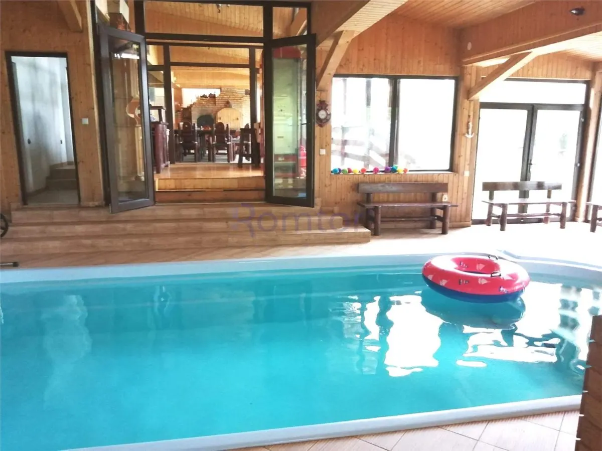 Vila/Pensiune cu 12 camere teren de 2.000 mp de vanzare in Campulung Muscel Arges - foto 13