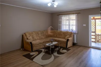 Casa cu teren de 455 mp Biharia - foto 12