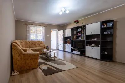 Casa cu teren de 455 mp Biharia - foto 4