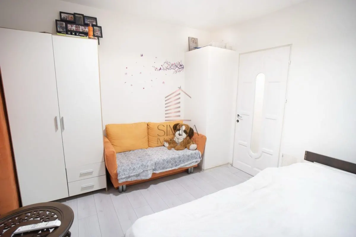 Apartament cu 2 camere decomandat, Nufarul - foto 3