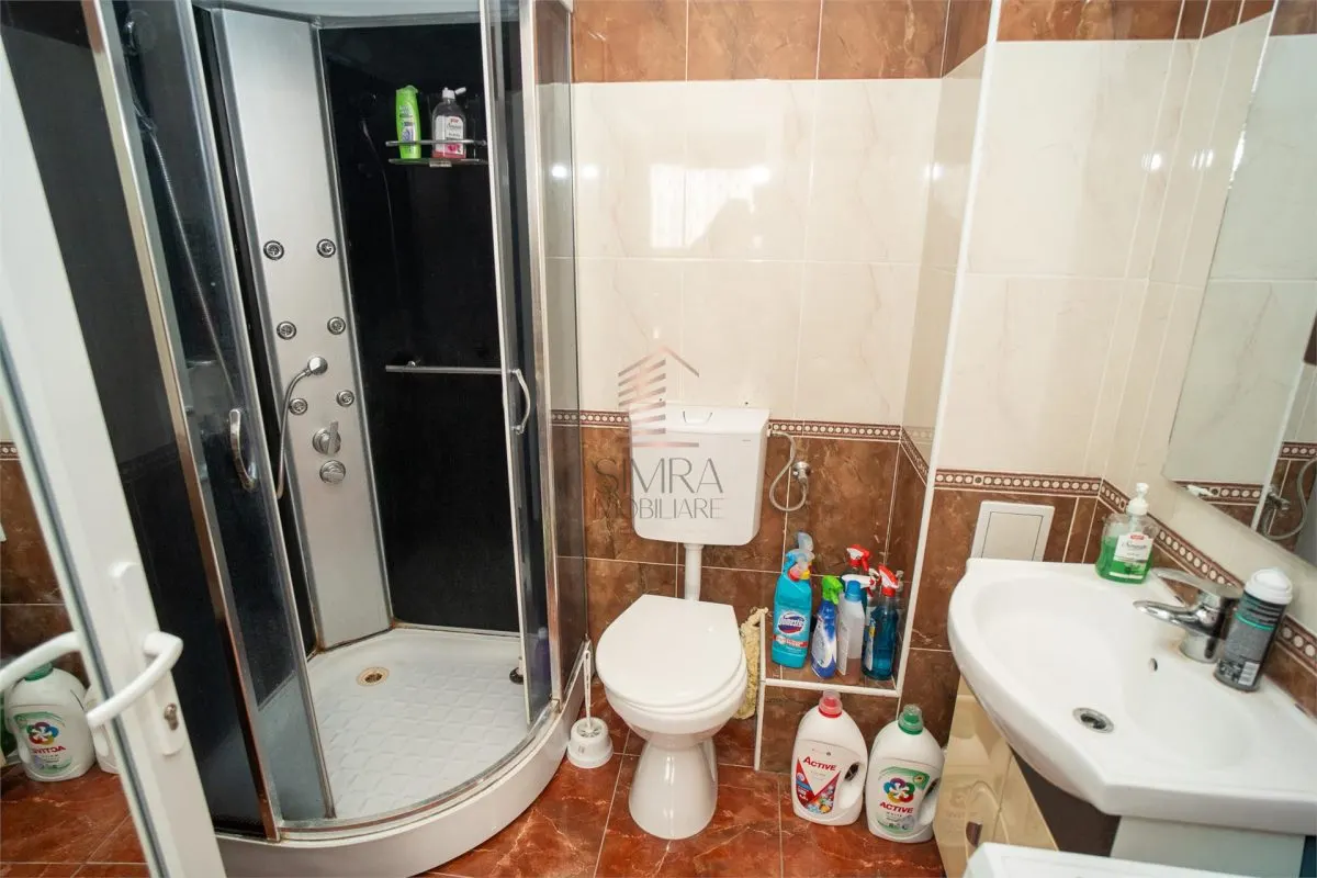 Apartament 3 camere, Orizont Paleu, bloc din 2011 - foto 8